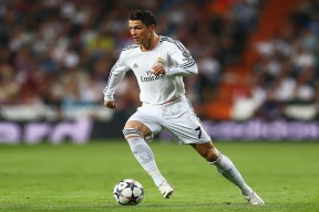 爱游戏官方-“南非羚羊队的宝贵资产：诺克·达维德·彼得森的非凡天赋”